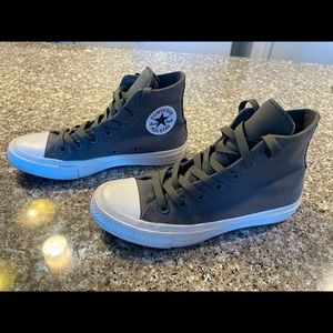 Chuck Taylor high top converse shoes